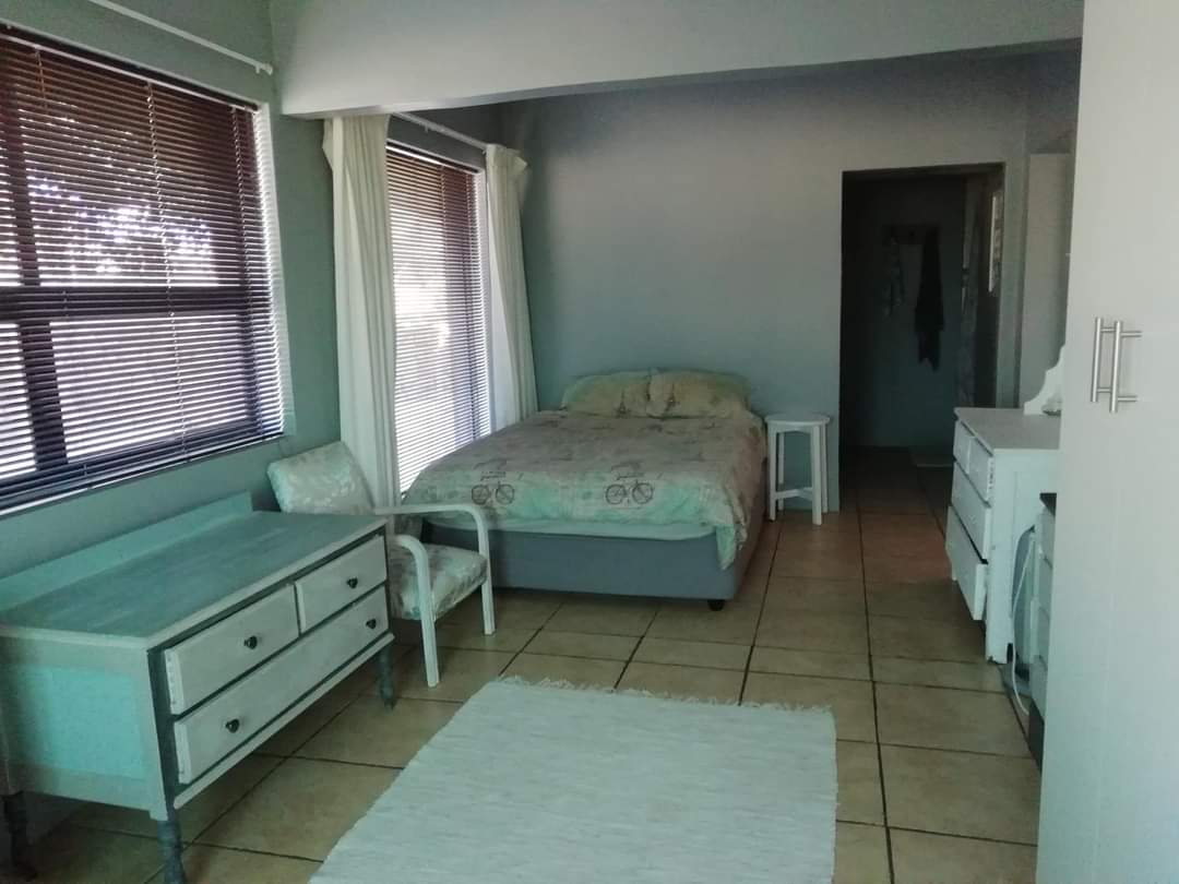 5 Bedroom Property for Sale in Da Nova Western Cape